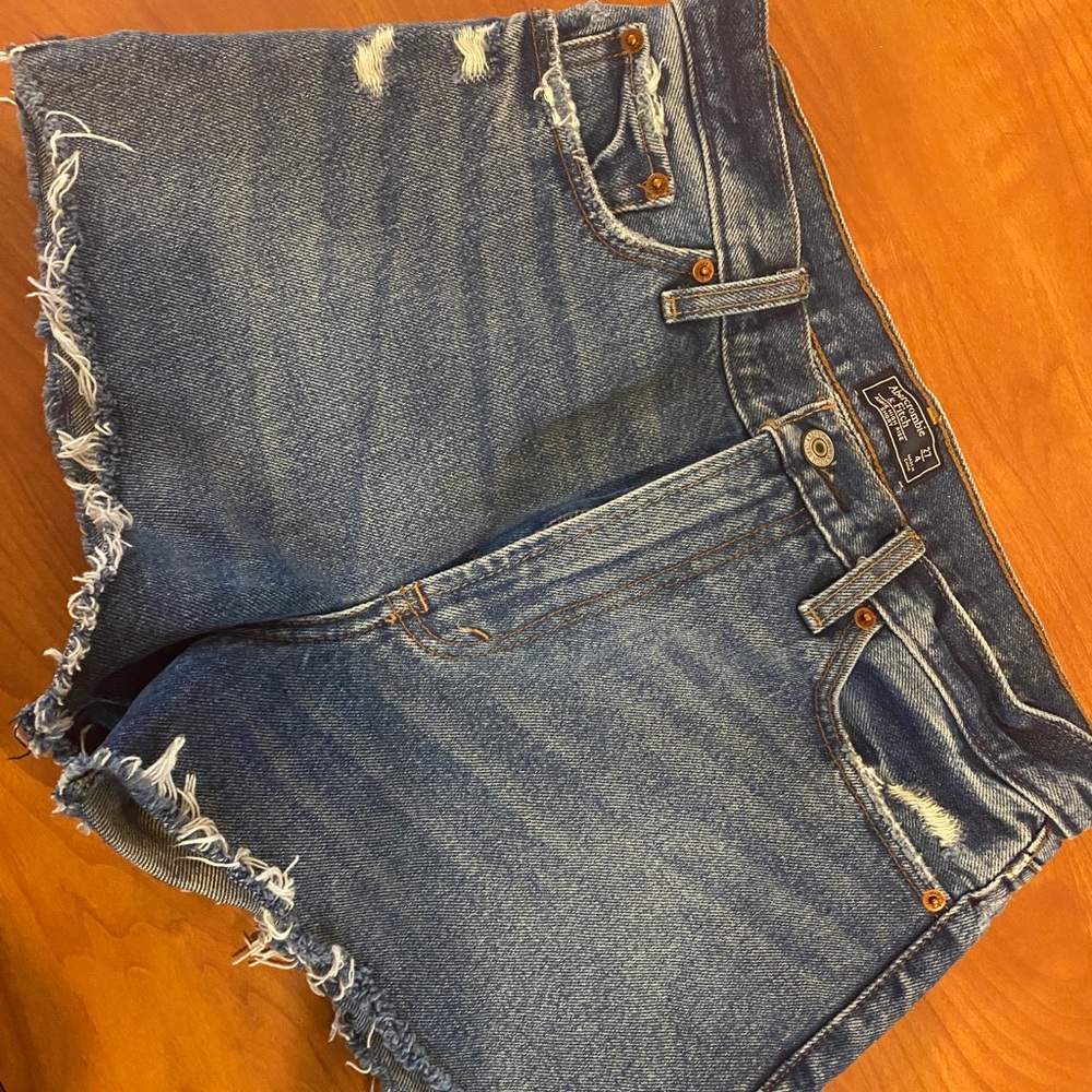 Abercrombie & Fitch shorts